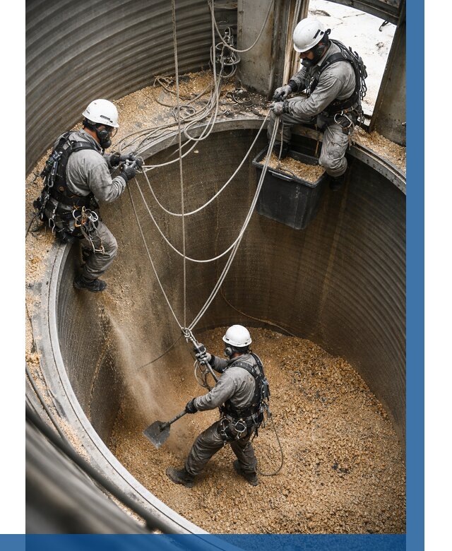 Чистка зерновых бункеров в Петергофе от 12553 р. | ВЫСОТНИК-Птф